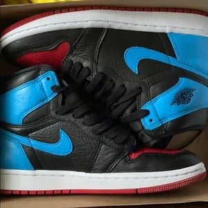 Air Jordan 1 unc